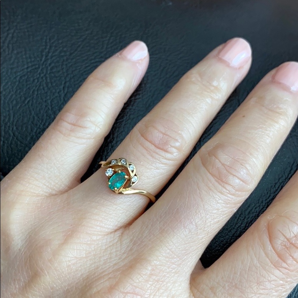 14K Solid Yellow Gold Green Emerald CZ Ring Size 5